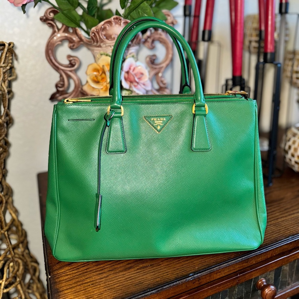 Prada Saffiano Galleria